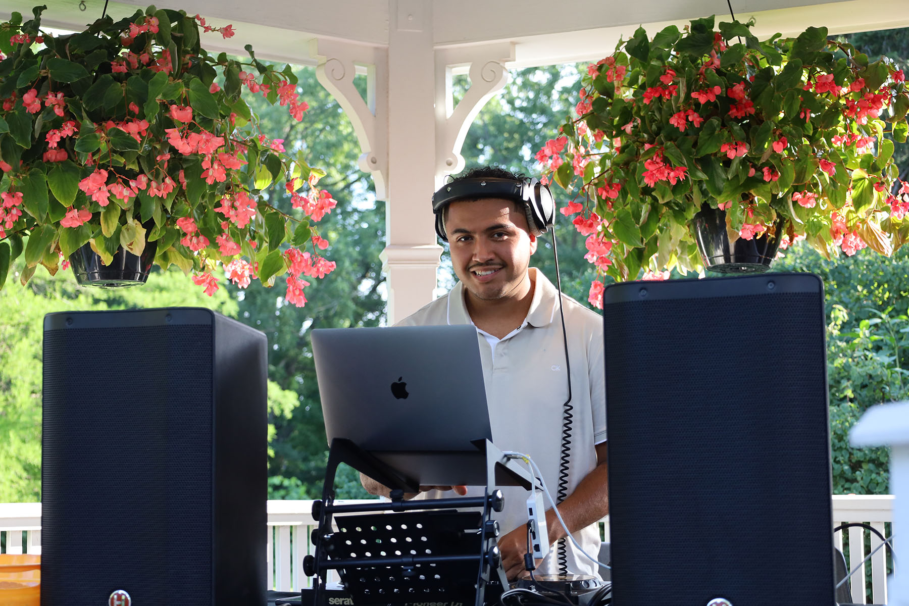 Groov'n In The Garden 07.27.23 Tyler Potter 028