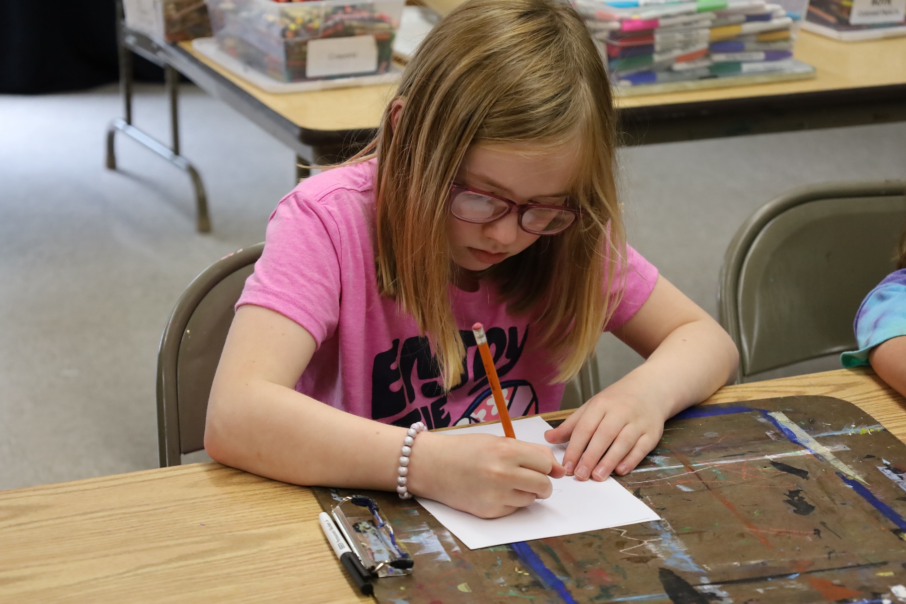 Girl Drawing Summer25